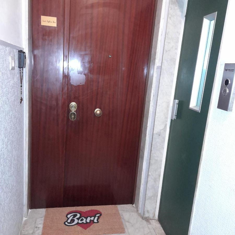 Apartmán Sweet Night In Bari Exteriér fotografie