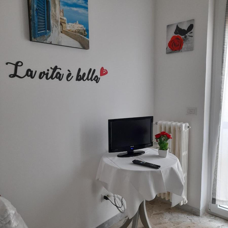 Apartmán Sweet Night In Bari Exteriér fotografie